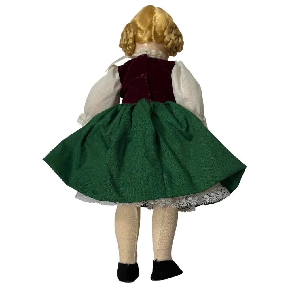 Madame‎ Alexander 14” Heidi Doll 1580 Original Box